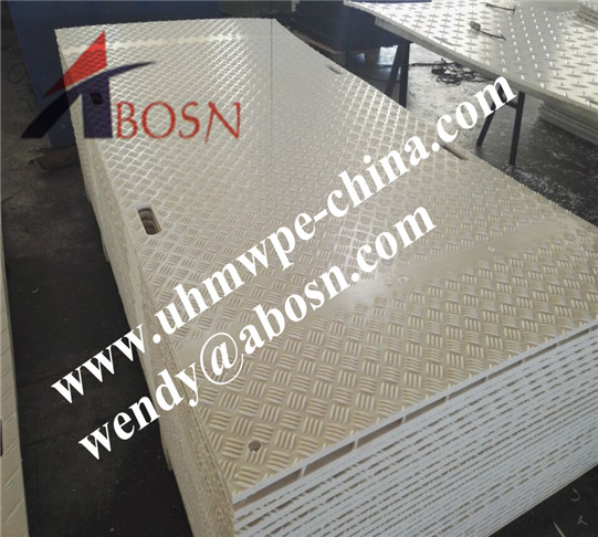 White Plastic Ground Protection Truck Mats