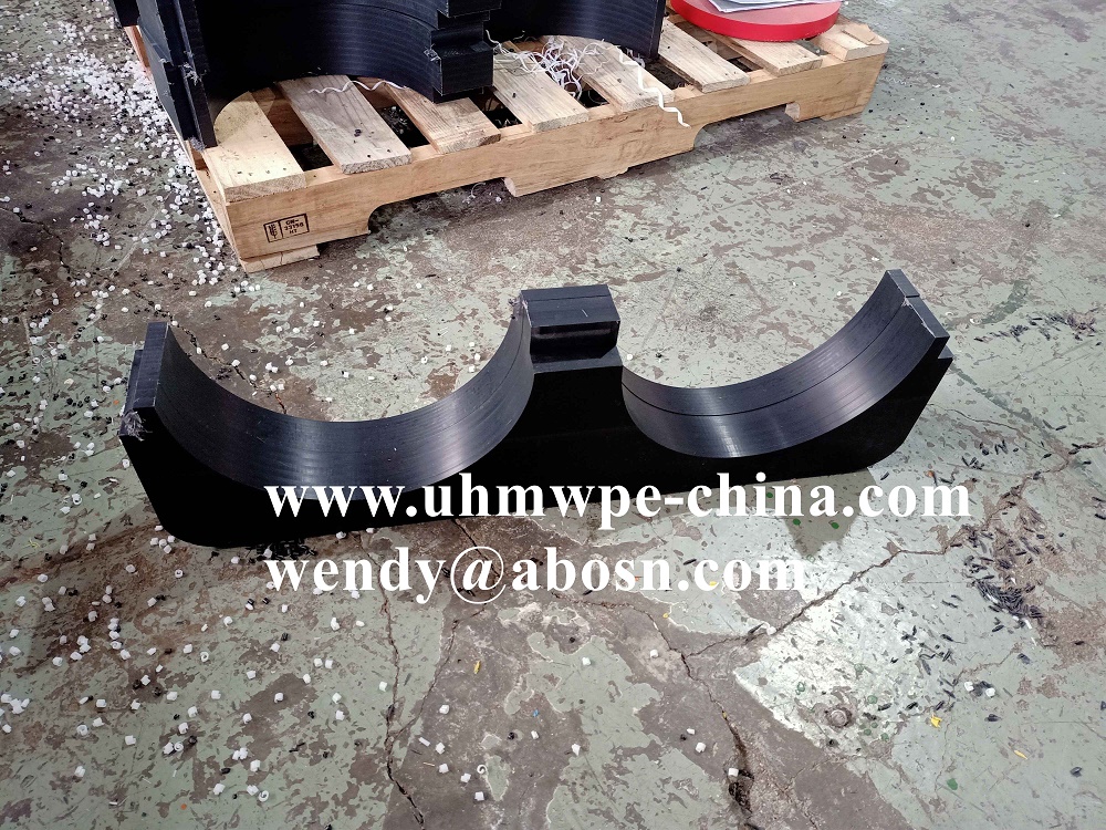Corrosion Resistant Vertical Pipe Support Spacing Brackets