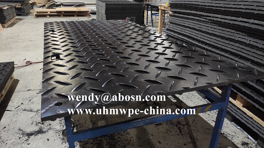 Flame Retardant Ground Protection Mat